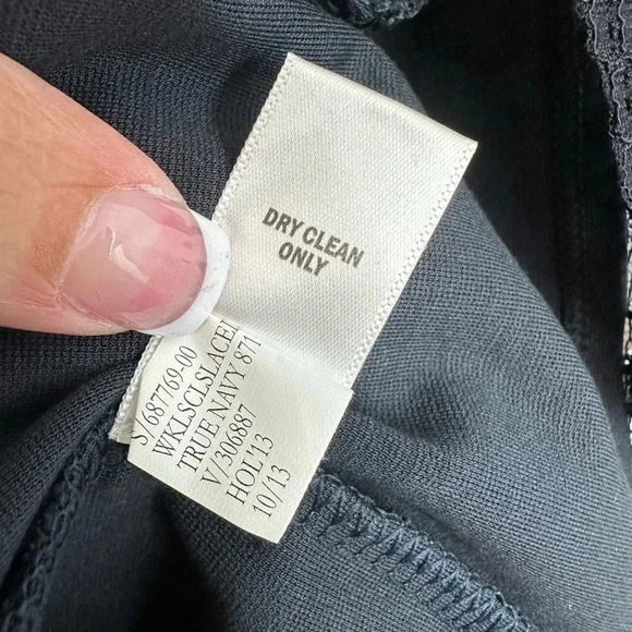 Banana Republic L'Wren Scott Collection Navy Lace Metallic Dress Size 4 NWT - Picture 12 of 15